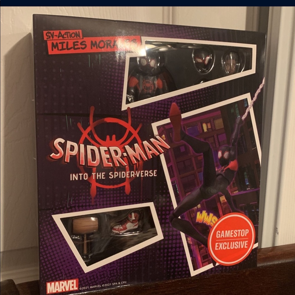 Spider-Man: Into The Spider Verse Miles morales